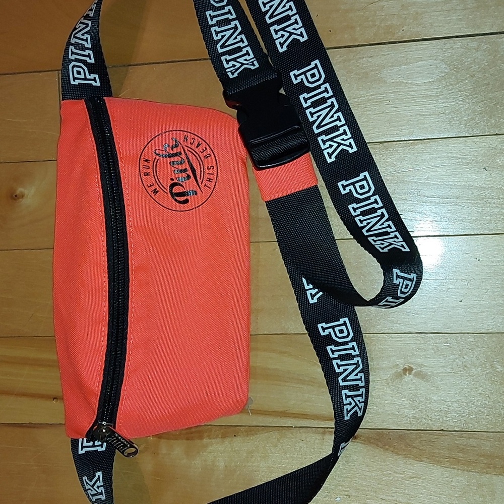 PINK | we run this beach - fanny pack